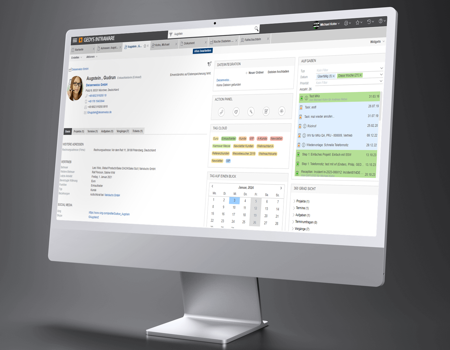 UI-Anpassungen-im-Web-CRM_Adobe578658000_1500px